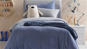 Cozi Navy Double Quilt Cover and Fitted Sheet Set