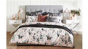 Laurina Blush Queen Quilt Cover Set