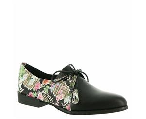 All Black Womens Rosey Ox Closed Toe Oxfords