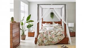 L'Avenue Ivory Bed Canopy