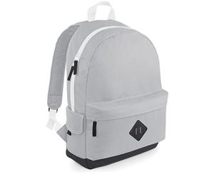 Outdoor Look Legend Heritage Styled 18 Litre Backpack Pack - Light Grey