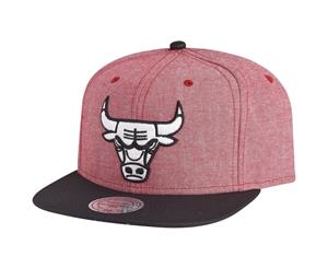 Mitchell & Ness Strapback Cap - ISLES Chicago Bulls red - Red