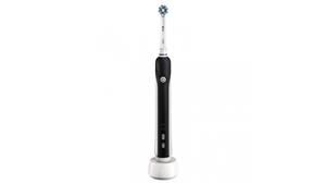 Oral- B Pro 700 Electric Toothbrush