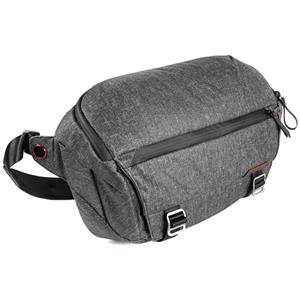 Peak Design Everyday Sling Bag (Charcoal)