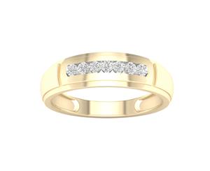 De Couer 9KT Yellow Gold Diamond Men's Wedding Band (1/10CT TDW H-I Color I2 Clarity)