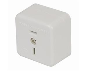 2 Pin 32 Volt 15 Amp Panel Socket for low voltage applications