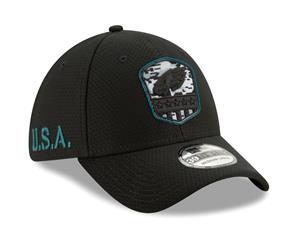 New Era 39Thirty Cap Salute to Service - Philadelphia Eagles - Black