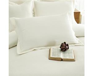 A Pair of 100% Cotton Cream Waffle Pillowcases 48x73cm+5cm