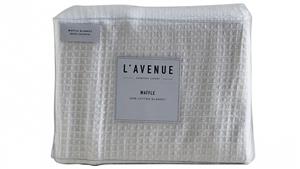 L'Avenue Waffle White Blanket - Single/Double