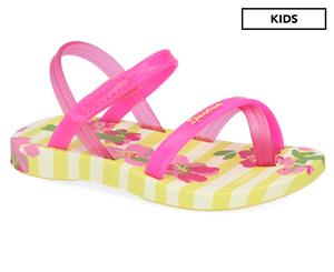 Ipanema Baby Girls' Greta VIII Flip-Flops - Yellow/Pink